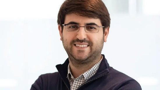 特斯拉CFO突發(fā)離職 曾是馬斯克最佳接班人 13年功勛元老