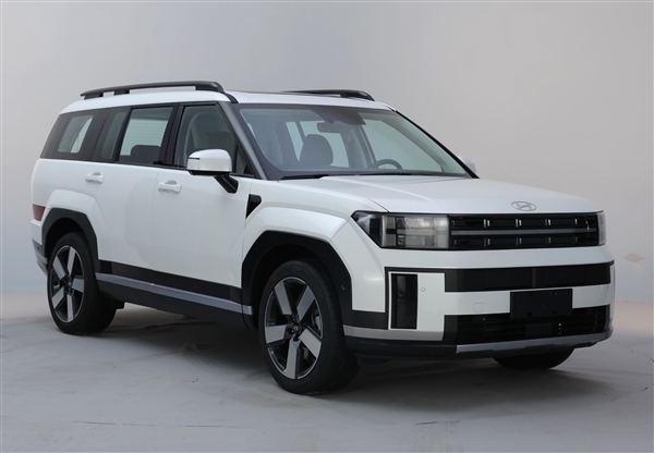 復(fù)古方盒子造型很獨(dú)特！新一代北京現(xiàn)代勝達(dá)上市定檔