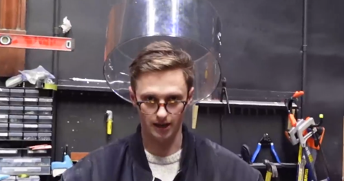 你敢吃嘗嘗嗎！網(wǎng)紅小哥訓(xùn)練老鼠當(dāng)廚師：還做菜給朋友吃