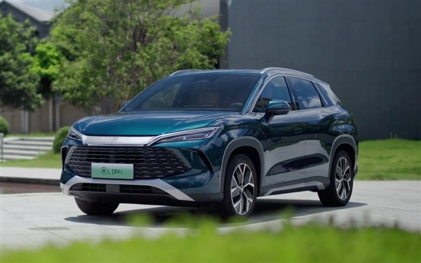 百公里虧電油耗3.9升！全新比亞迪宋L DM-i上市：13.58萬起