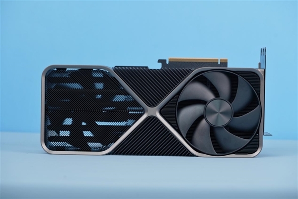 29999元！被強制下架后 暴力渦輪風扇版RTX 4090曇花一現(xiàn)