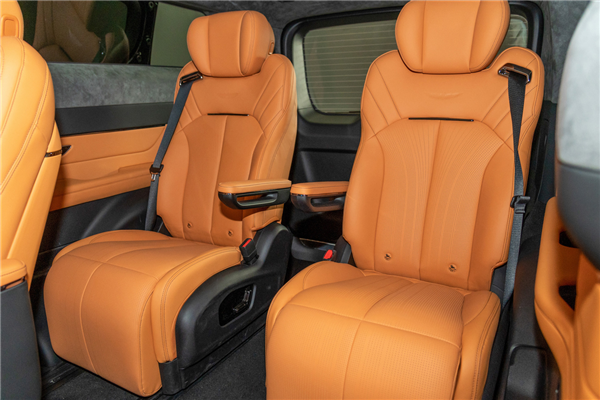 “陸地空客”爭奪MPV霸主地位 LEVC翼真L380有多強(qiáng)(圖7)