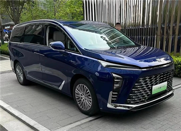 續(xù)航突破1000公里！全新別克GL8陸尊PHEV開(kāi)啟預(yù)訂