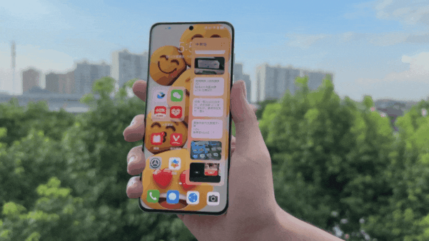 用上了大模型的鴻蒙4：最有個(gè)性的一代！驚喜多多