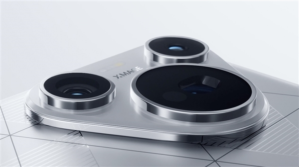 世界的美壓縮于手中：華為Pura 70系列再次引領(lǐng)手機美學(xué)新風(fēng)向