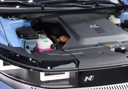 39.88萬(wàn)的韓國(guó)電車(chē) 我竟然覺(jué)得它有點(diǎn)便宜