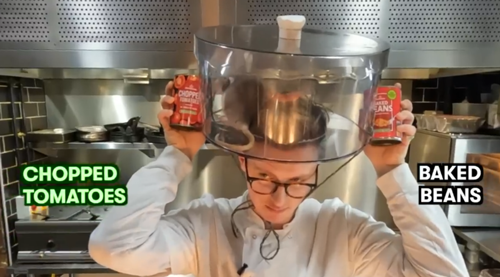 你敢吃嘗嘗嗎！網(wǎng)紅小哥訓(xùn)練老鼠當(dāng)廚師：還做菜給朋友吃