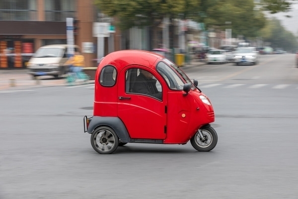 北京查處非法銷(xiāo)售不合格電動(dòng)三輪車(chē)案！明年起還要封殺老頭樂(lè)