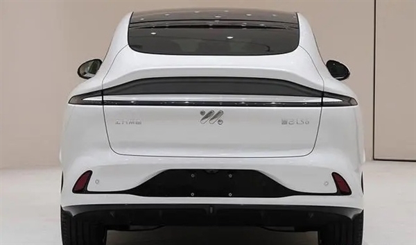 主打“文藝小清新” 智己LS6配色曝光 年內即將量產