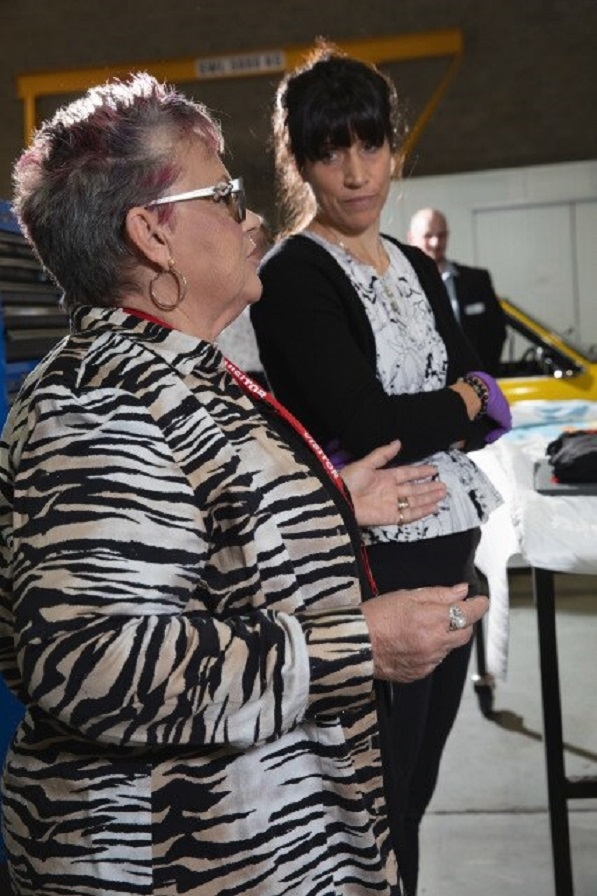 我的孩子被野狗叼走了