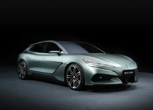 比亞迪易三方和易四方有何區(qū)別：騰勢(shì)Z9GT準(zhǔn)車(chē)主問(wèn)答發(fā)布