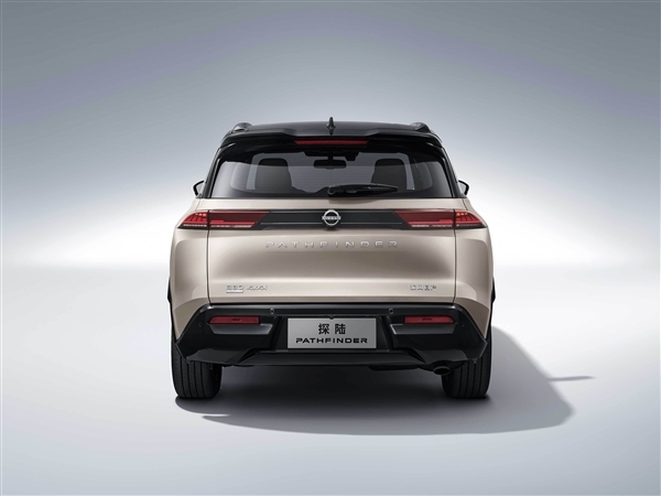 限時僅21.98萬起 日產(chǎn)中大型SUV探陸新車型上市：真的拼了！