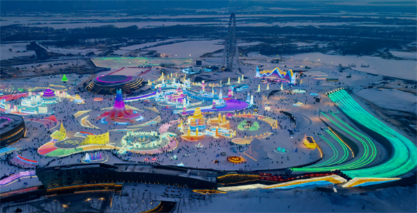 哈爾濱開始為下個冬天存冰了：蓋多層“棉被”存一年 過夏也不化