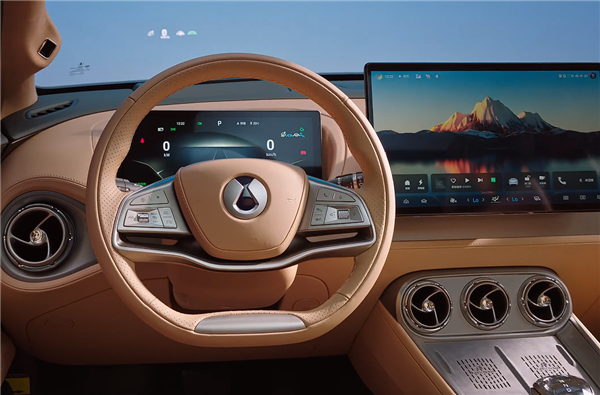 奔馳味濃厚！6座版騰勢N8官宣：或售30多萬要打理想L8