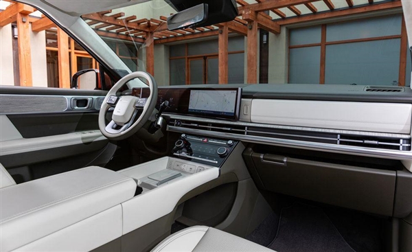 韓國(guó)印度化 全新現(xiàn)代勝達(dá)正式發(fā)布：路虎設(shè)計(jì)師“跳槽”之作？