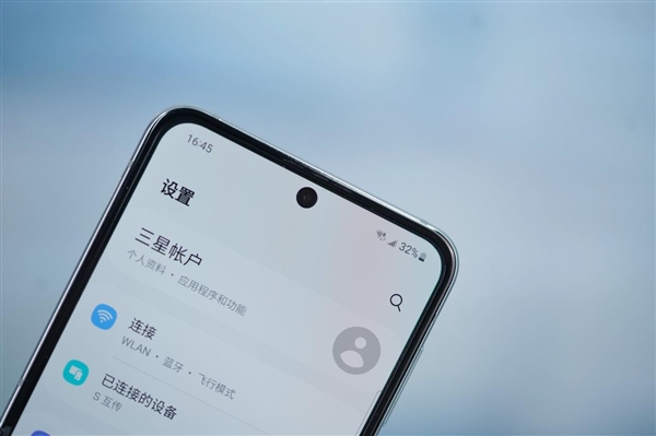 性能最強(qiáng)小折疊屏！三星Galaxy Z Flip5圖賞