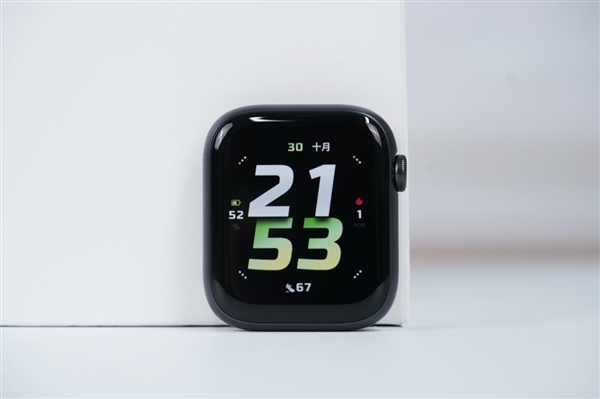 首發(fā)北極星定位系統(tǒng)！榮耀手表5圖賞