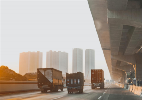 特斯拉的純電卡車 100萬有人買嗎？