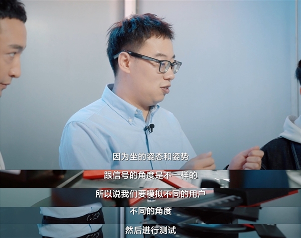 央視探訪華為靈犀通信實(shí)驗(yàn)室：揭開華為Mate60系列信號(hào)時(shí)刻在線的秘密