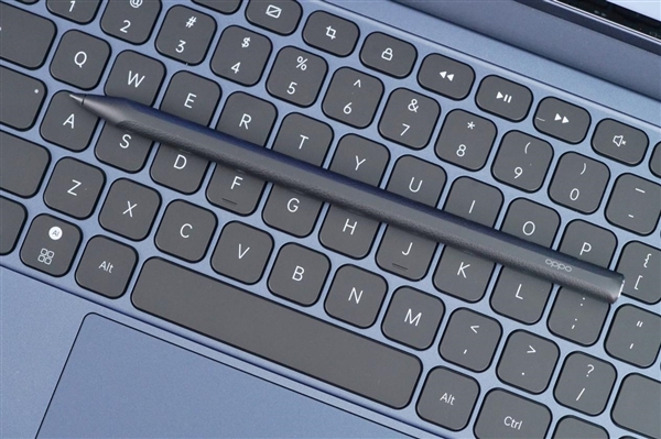 首發(fā)全景虛擬屏！OPPO Pad 3 Pro圖賞