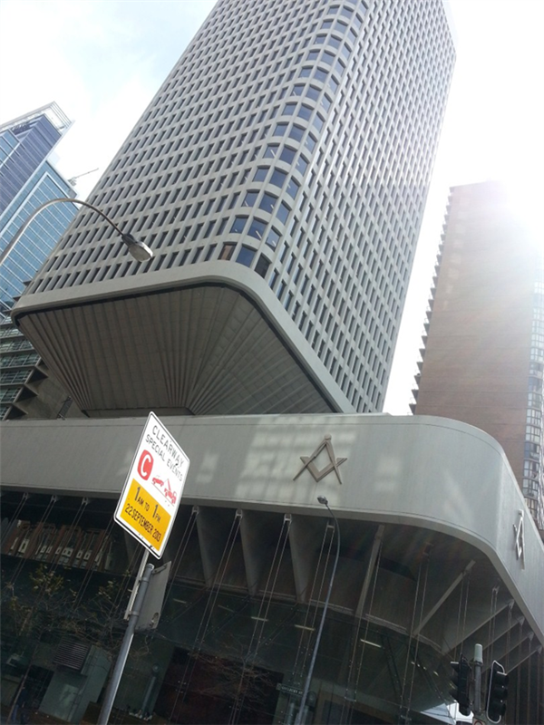 最近互聯(lián)網(wǎng)爆火的光明會 放《走近科學(xué)》能拍八集