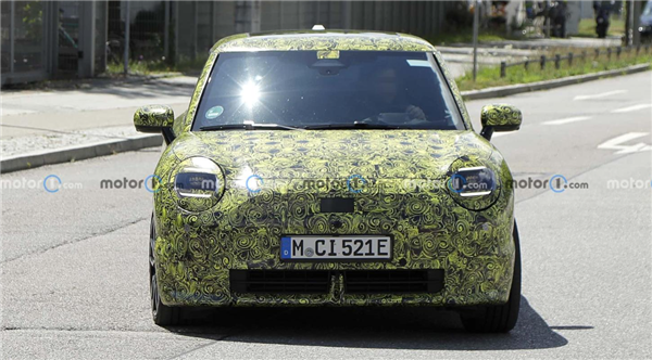 寶馬長(zhǎng)城共同打造！全新純電MINI實(shí)車(chē)諜照曝光：這顏值男女通吃