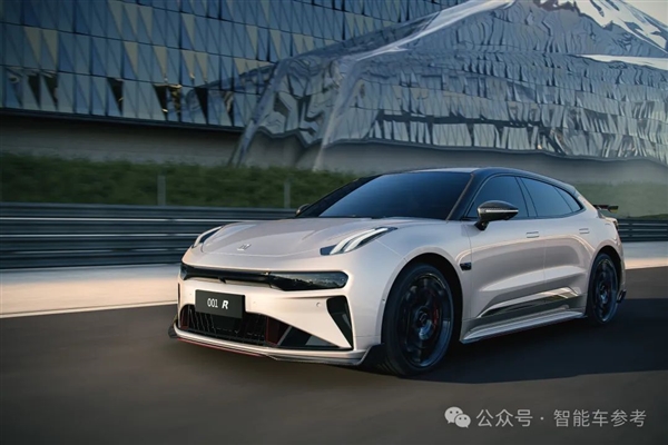 小米汽車越火爆：極越越懷才不遇