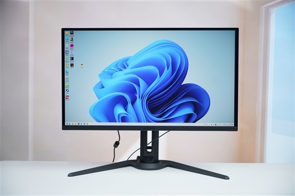 360Hz超高刷新率！技嘉AORUS FO27Q3顯示器圖賞