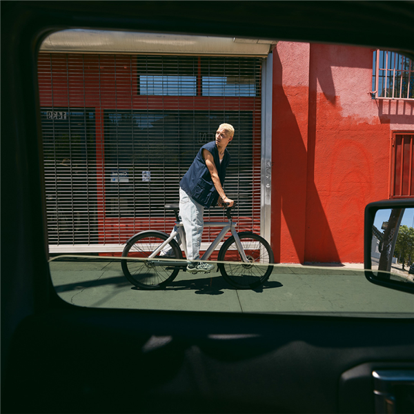 明星電動(dòng)自行車破產(chǎn)：1.6萬一輛虧本賣 燒光13億不賺錢