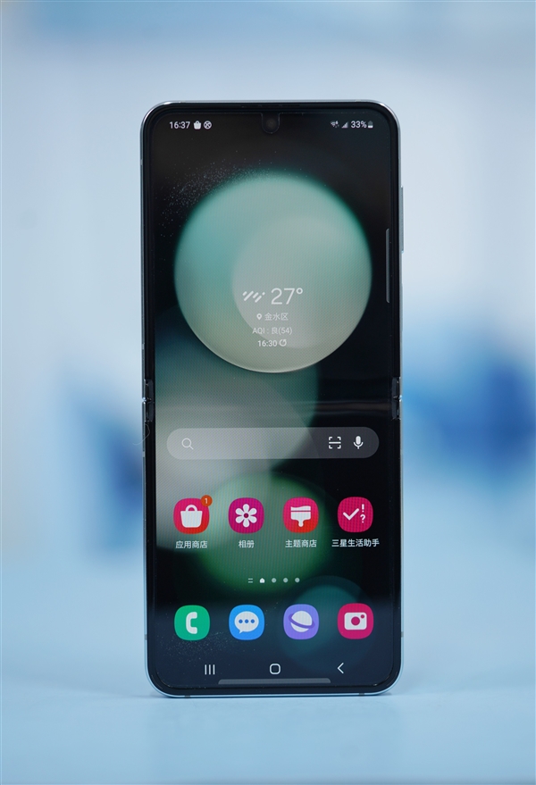 性能最強(qiáng)小折疊屏！三星Galaxy Z Flip5圖賞