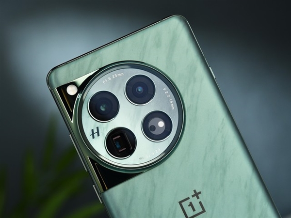 相差1700元！一加Ace 3與一加12詳細(xì)對比