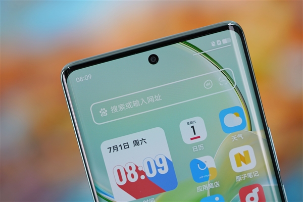 vivo史上最輕薄5000mAh手機(jī)！vivo Y100圖賞