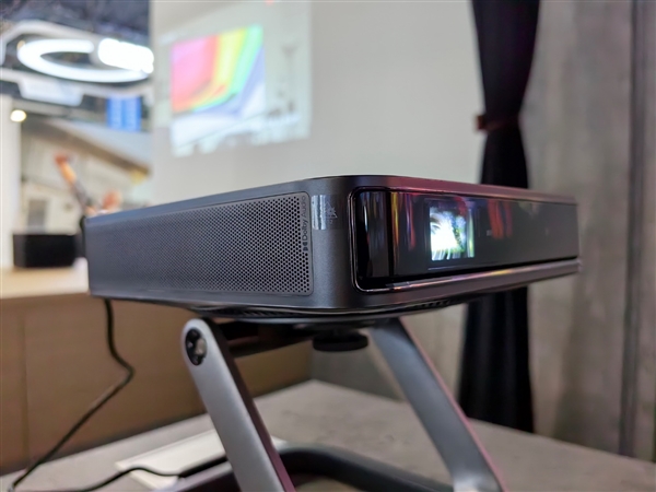 當(dāng)貝投影大舉進(jìn)軍海外：填補(bǔ)一大空白、2500亮度無敵