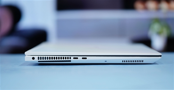 五彩斑斕的白！榮耀MagicBook Pro 16圖賞