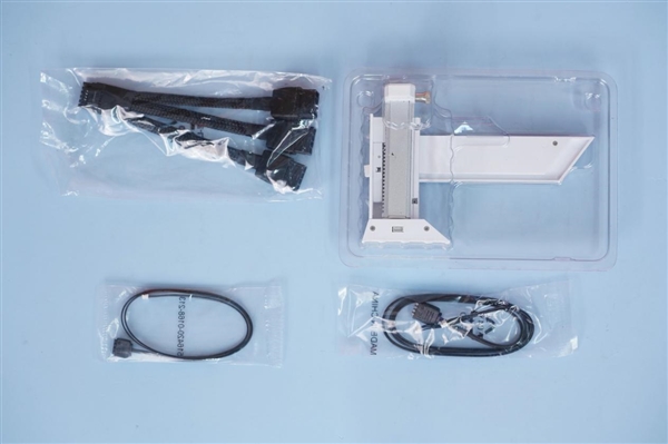 可拆卸透明外殼！影馳GeForce RTX 4080 SUPER星曜圖賞