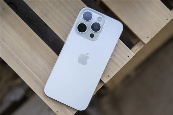 遙遙落后？iPhone 15 Pro上手體驗：這三個功能建議安卓趕緊學