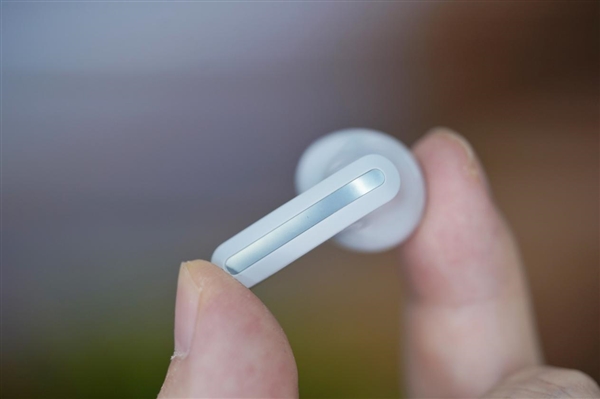 33小時超長續(xù)航！Redmi Buds 6S圖賞