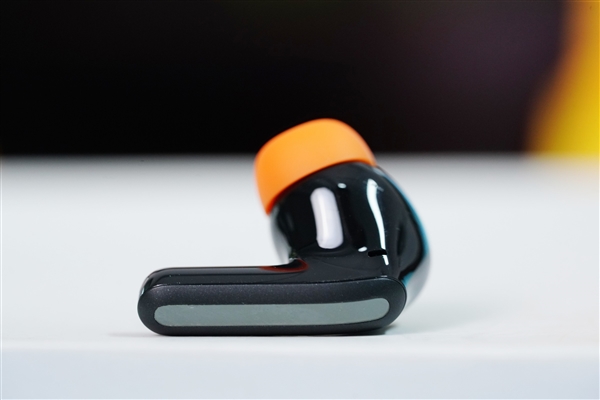 無線閃連延遲僅20ms！Redmi Buds 5 Pro電競版圖賞