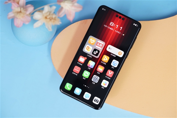 華為最頂級直板旗艦手機！華為Mate 60 RS非凡大師圖賞