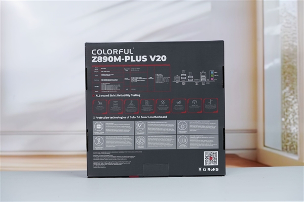 1099元就有5個(gè)M.2接口！七彩虹戰(zhàn)斧Z890M-PLUS V20主板圖賞