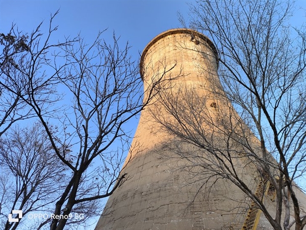 超級(jí)流暢的驍龍7系手機(jī)！OPPO Reno9兔年定制紅上手：《王者榮耀》幀率近乎一條直線