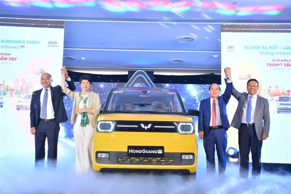 老外愛上中國車！五菱宏光MINIEV海外上市：7.33萬起售