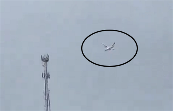 巴西一載有61人客機旋轉(zhuǎn)垂直墜毀：無人幸存