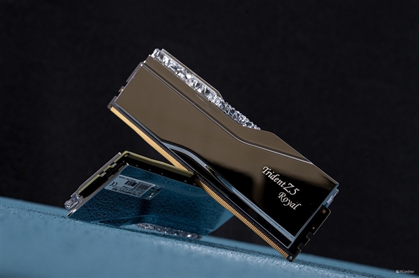 芝奇Trident Z5 Royal DDR5-7200 C36 48GB內(nèi)存上手：性能猛如虎