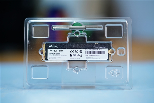 疾速6300MB/s！佰維NV7200固態(tài)硬盤(pán)圖賞