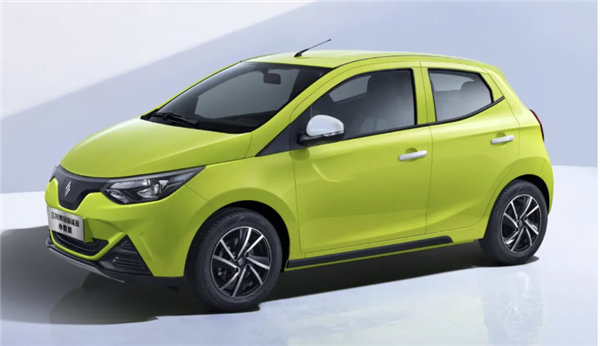 又一國產(chǎn)代步小車：全新江鈴小麒麟吉祥版亮相 售4.99萬起 對標宏光MINI EV