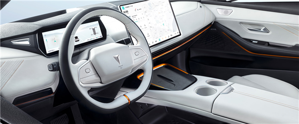 14.59萬起 新款長安深藍(lán)SL03上市：白金內(nèi)飾質(zhì)感拉滿