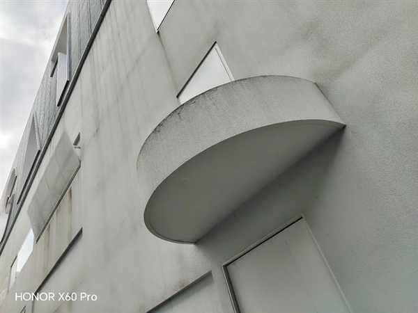 從2米高度跌落完好無損！榮耀X60 Pro體驗(yàn)