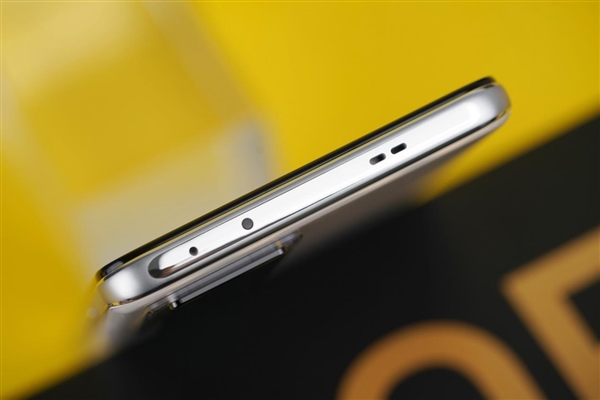 天璣8200同檔唯一2K屏！Redmi K60E晴雪圖賞