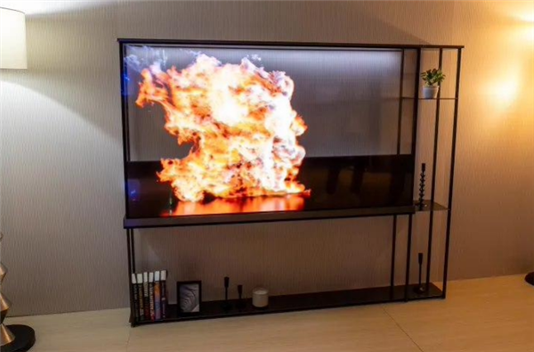 完美隱形！LG推出全球首款無線透明OLED電視